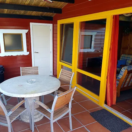 Country house Chalet Am Roja See Riba-roja d'Ebre